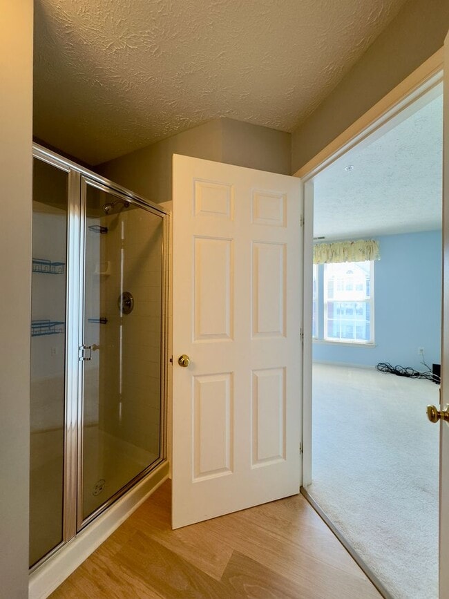 Building Photo - Charming 2 Bedroom/2 Bathroom Condo with In-Unit Laundry in Owings Mills, MD!