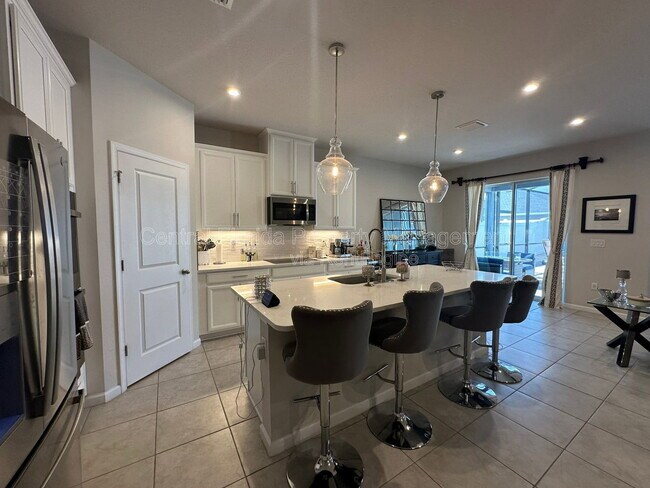 Building Photo - 5580 Vigo Lp
