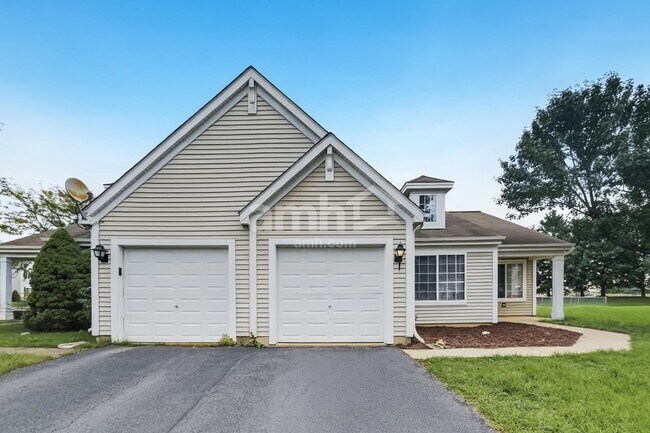 Building Photo - 2462 Mayfield Ct