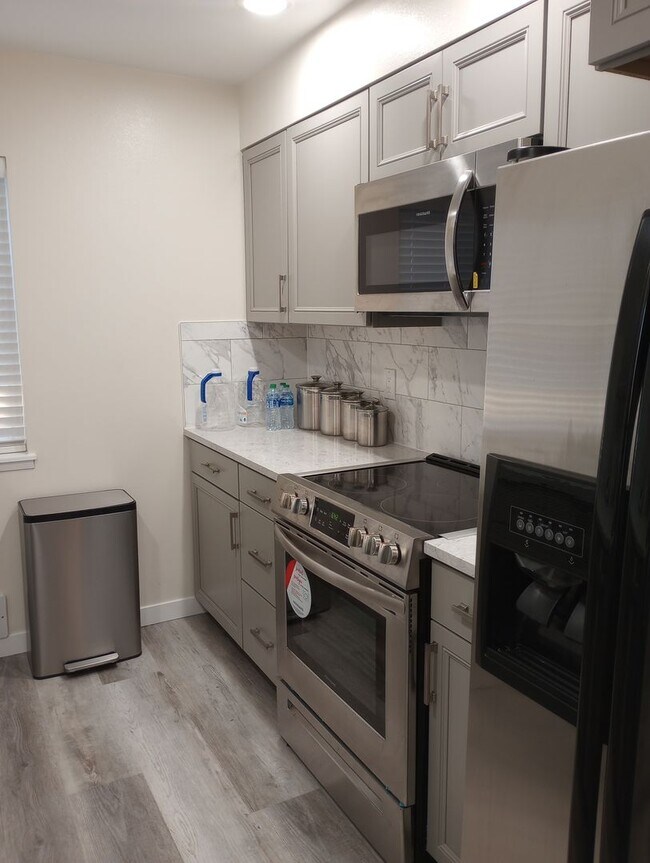 Building Photo - 5064 Festival Blvd