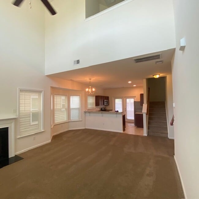 Building Photo - Townhouse in the Landings at Montague Plan...
