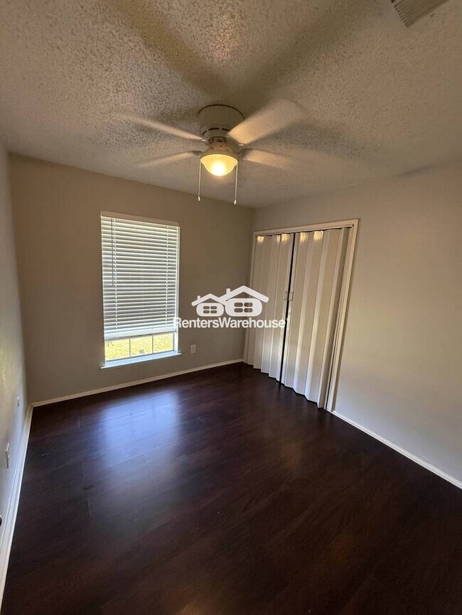 Building Photo - $500 Off Rent MOVE IN SPECIAL!!! Beautiful 4 bedroom Home In Garland!!
