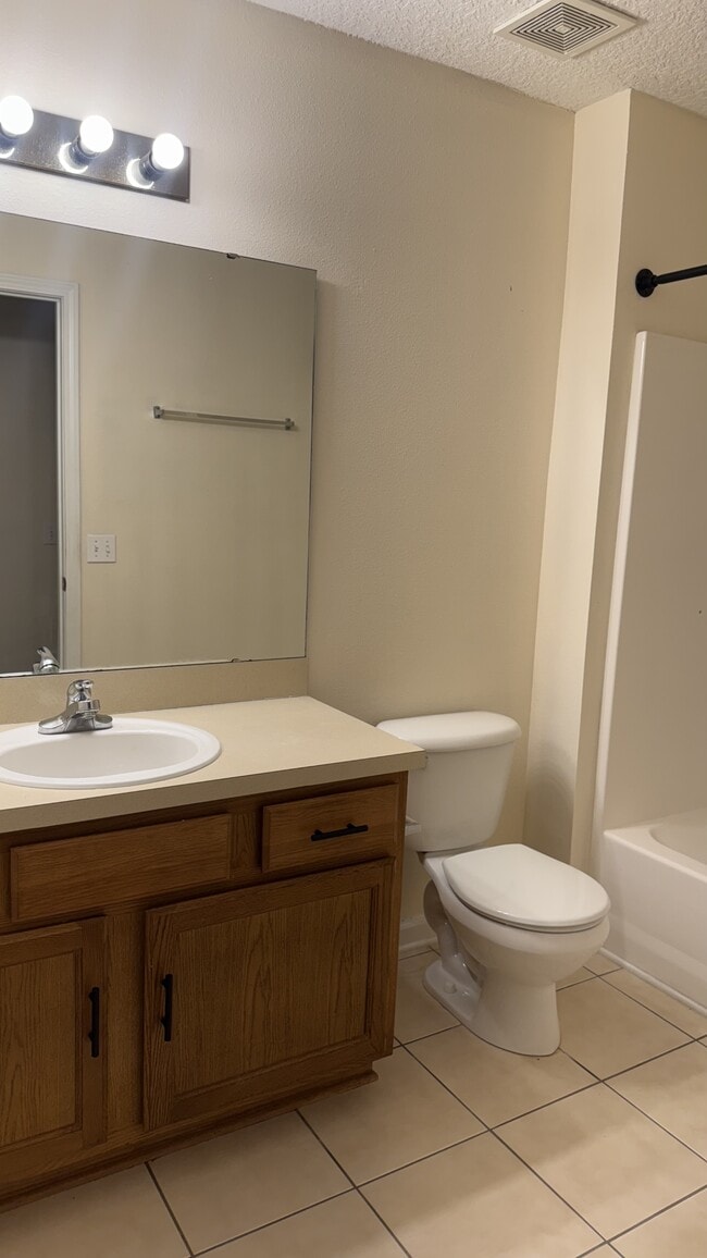 Building Photo - 3610 Kirkpatrick Cir
