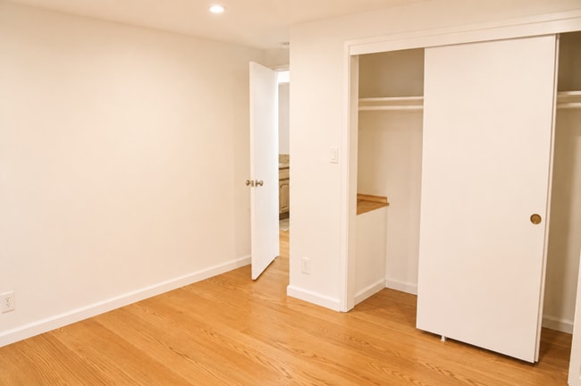 Building Photo - Serene Redwood Retreat with Updated Kitchen, Modern Baths, Fireplace & Expansive Deck