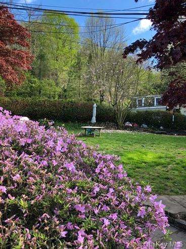 Building Photo - 8 Grove St