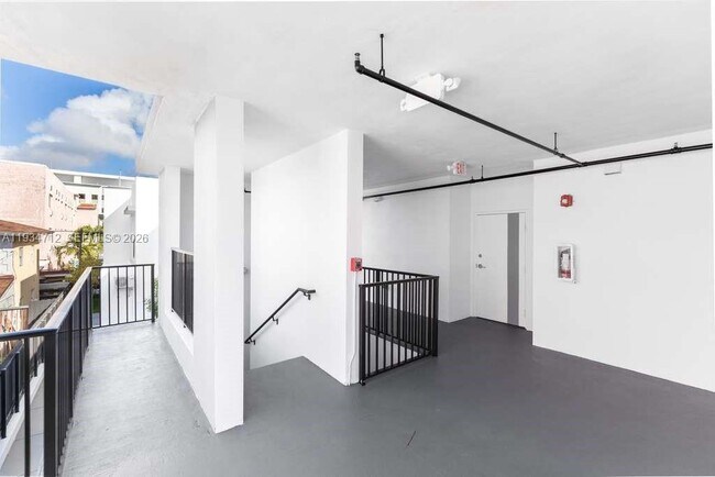 Building Photo - 1547 NW 2nd St