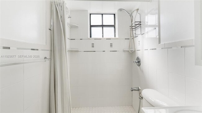 Building Photo - 12065 SW 18th St