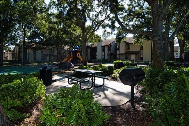 Building Photo - 1793 Hampton Ln