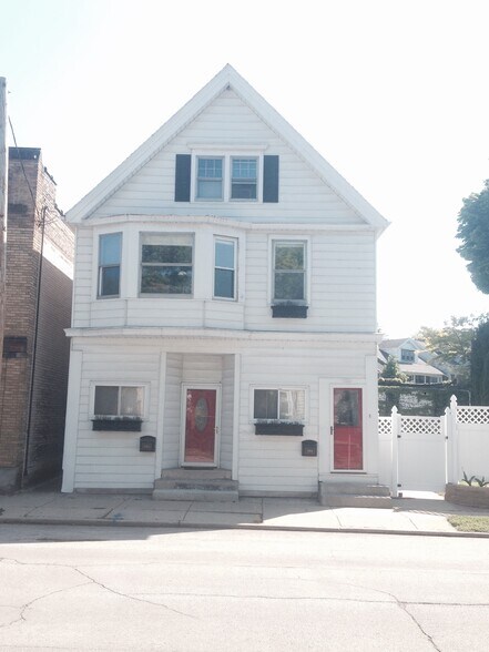 Building Photo - 2993 S Delaware Ave