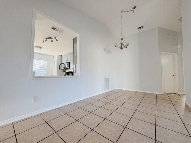 Building Photo - 8706 Fort Shea Ave