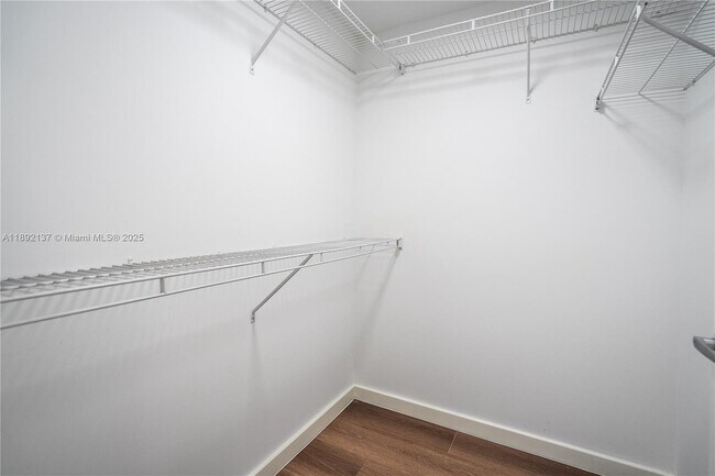 Building Photo - 300 Majorca Ave