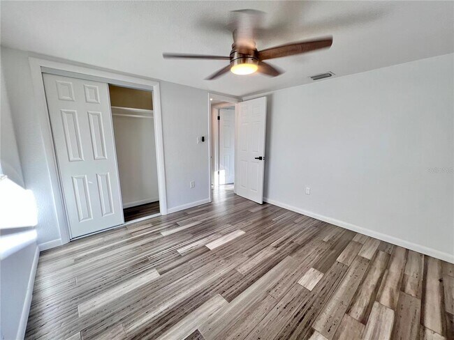 Building Photo - 5703 Andrea Dr