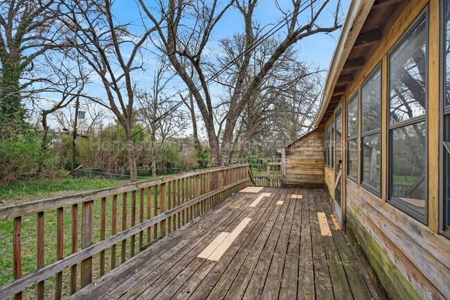 Building Photo - 8817 Shady Grove Ave