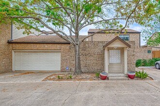 Building Photo - 2555 Bering Dr