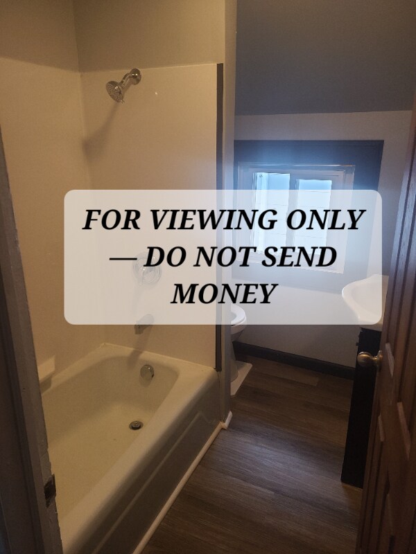 Building Photo - 352 Post Ave