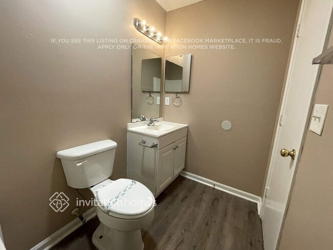 Building Photo - 3049 Parade Ln SW