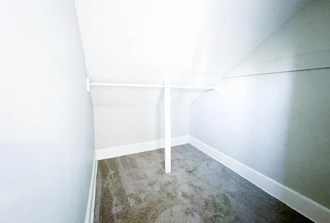 Building Photo - 429 N Colorado Ave