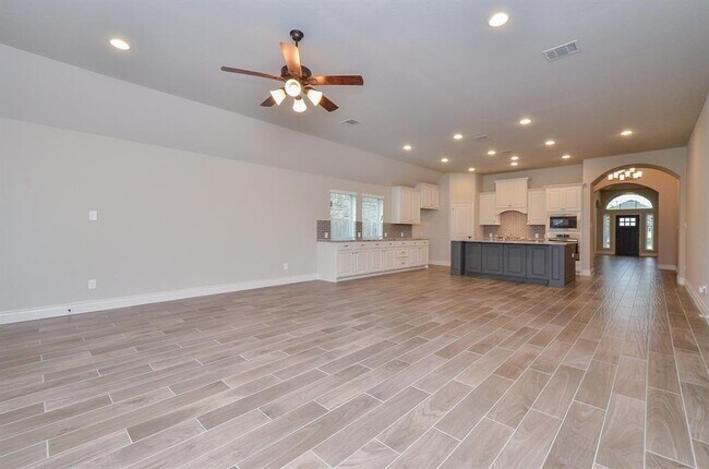 Building Photo - 23319 Peareson Bend Ln