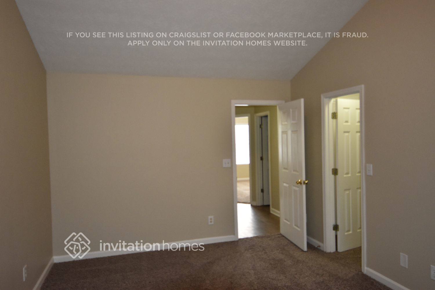 Building Photo - 3219 Sentinel Cir