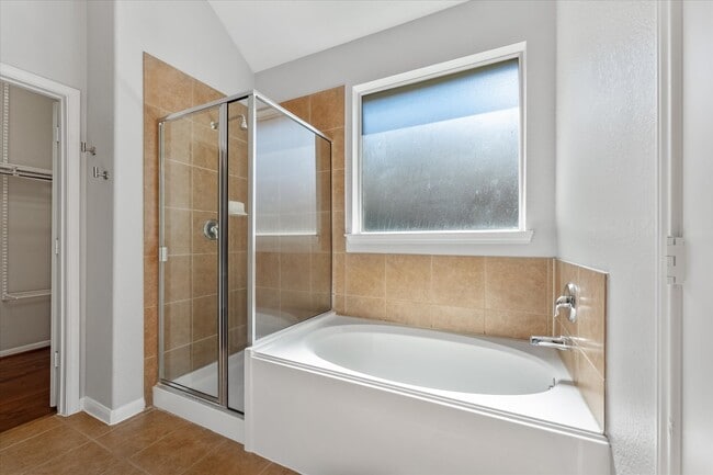 Building Photo - 146 Black Swan Pl