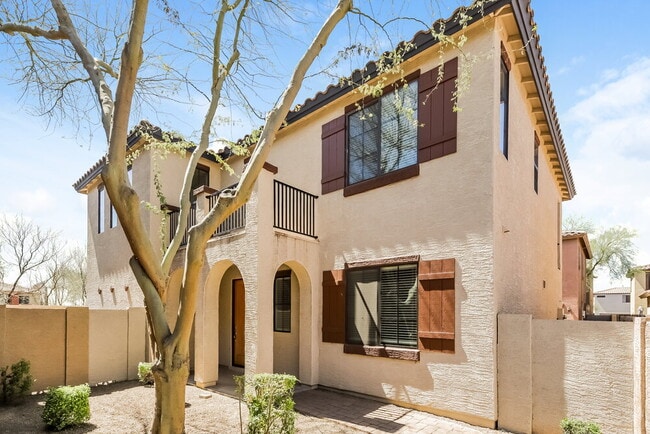 Building Photo - 2373 W Sleepy Ranch Rd