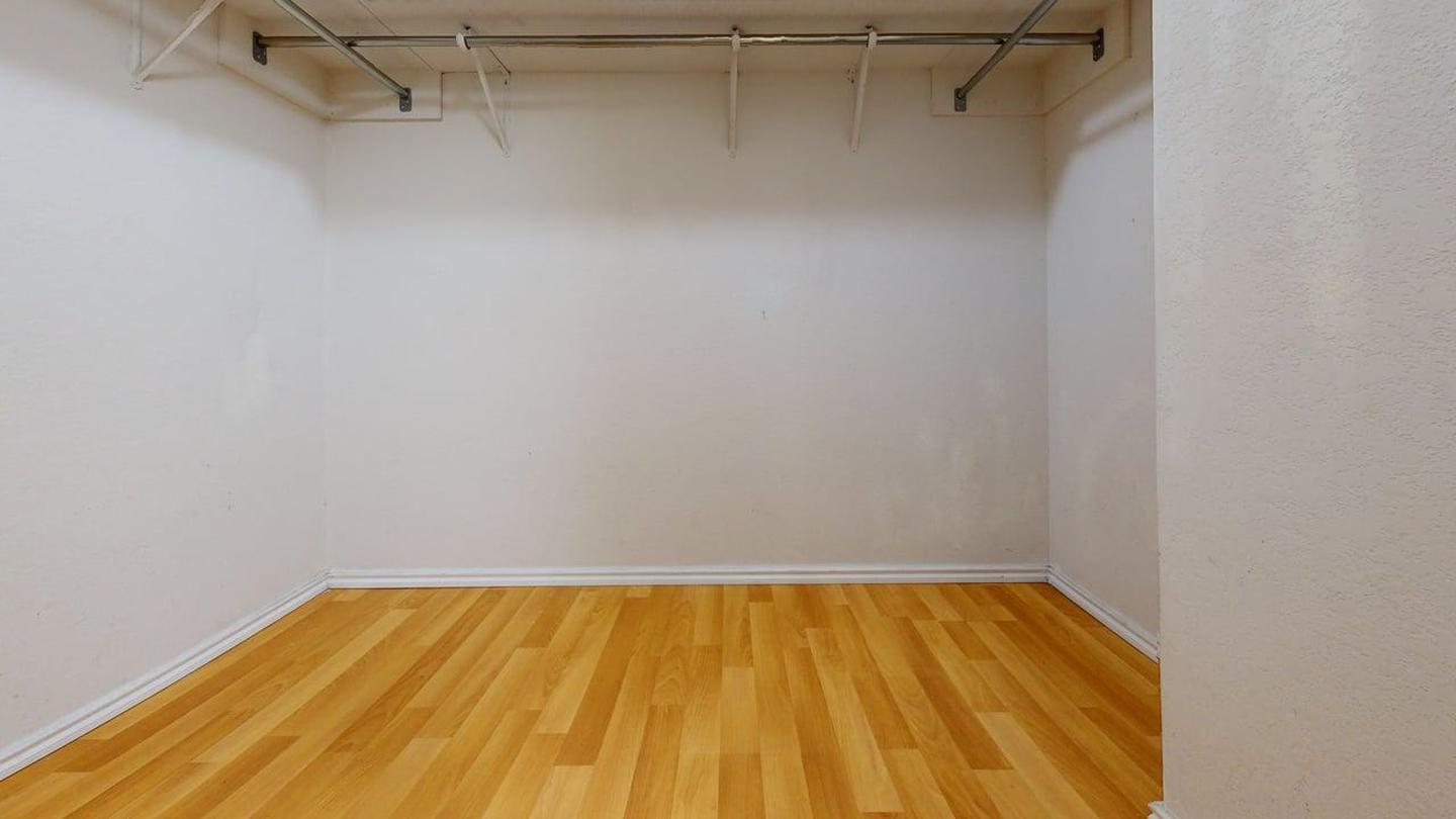 Building Photo - 7206 Lighthouse Rd