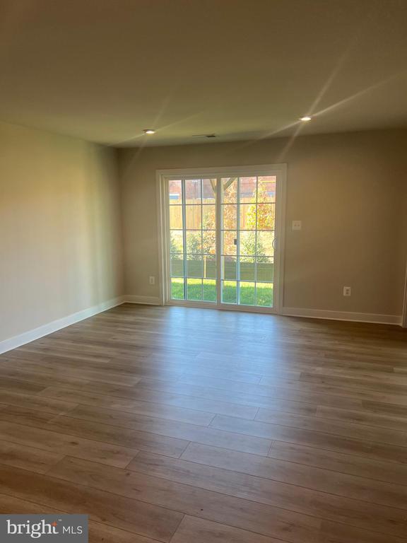 Building Photo - 8234 Willowbend Turn