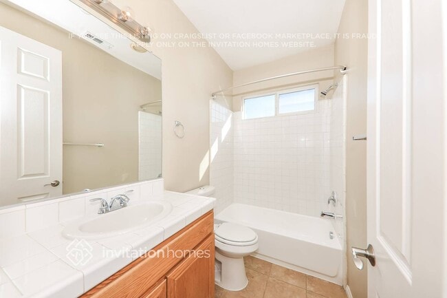 Building Photo - 34208 Pinehurst Dr