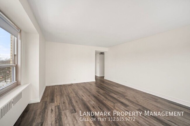 Building Photo - 3950 N Lake Shore Dr