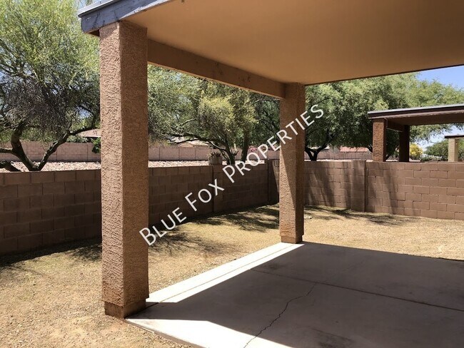 Building Photo - 4810 E Orchard Grass Dr