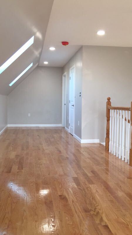 Corridor - 104 Bowdoin St
