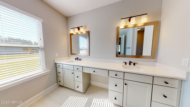 Building Photo - 79 Natureland Cir