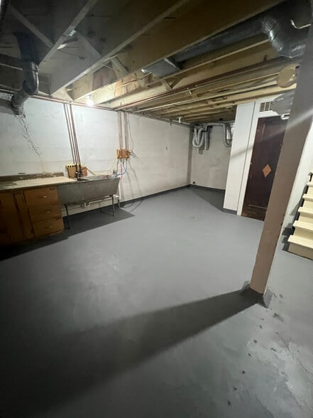 Building Photo - 509 4th St N