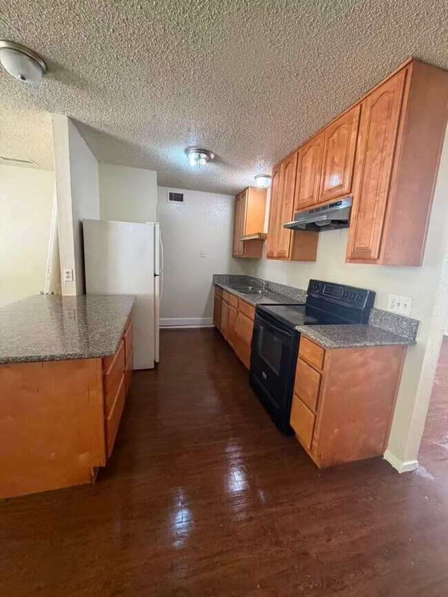 Building Photo - 1429 Whippoorwill Dr