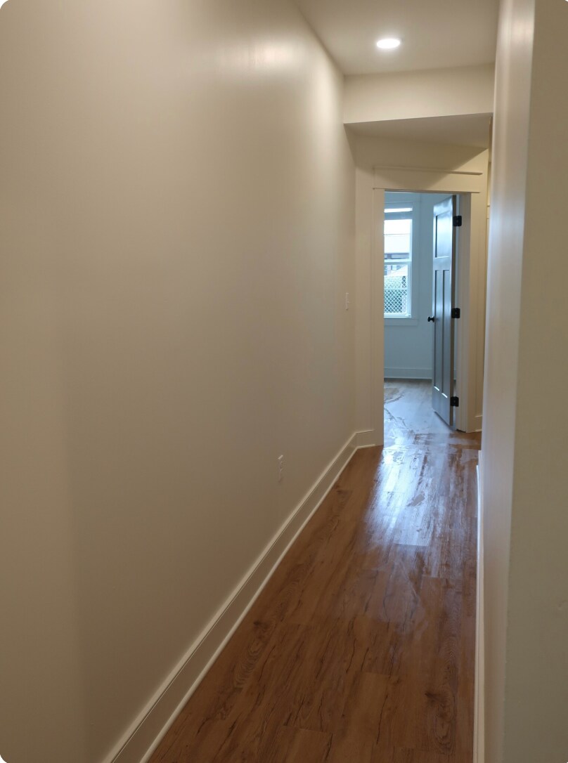 Building Photo - 2747 Jersey Ave