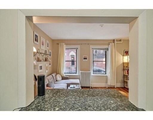 Building Photo - 29 Revere St