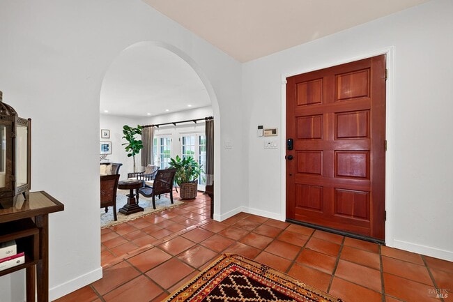 Building Photo - 15644 Arnold Dr