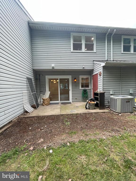 Building Photo - 67 Old Mill Ln