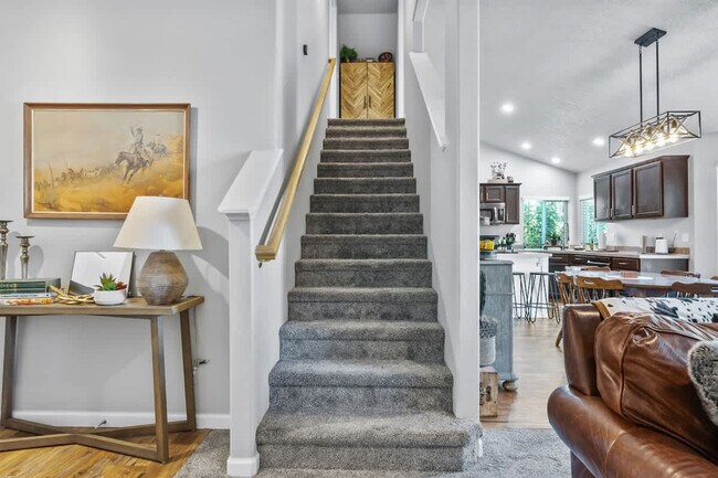 Building Photo - 3912 E Clear Springs Dr.