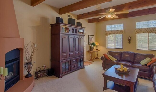 Building Photo - WONDERFUL HOUSE FOR RENT