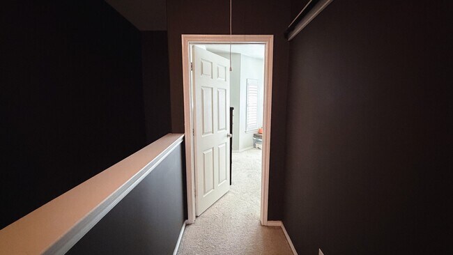 Building Photo - 1909 Kemah Village Dr