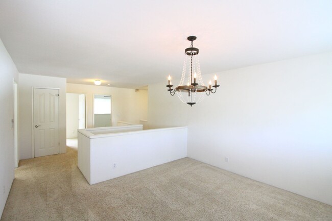 Building Photo - Mililani Mauka