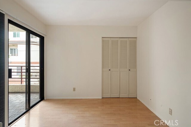 Building Photo - 400 N Louise St