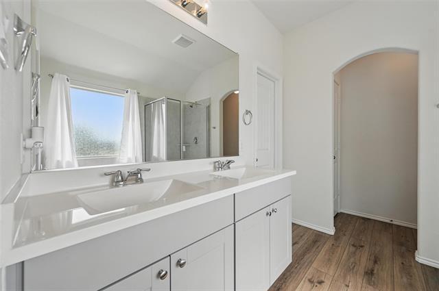 Building Photo - 837 Amberwood Ct