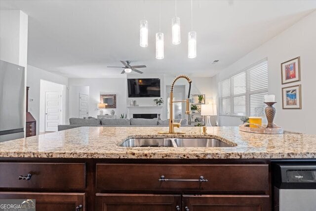 Building Photo - 1041 Creekwood Cir