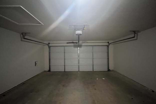 Building Photo - 11026 Chatham Ct