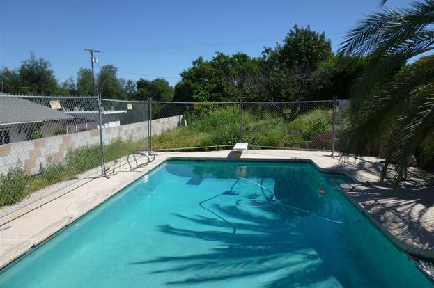Building Photo - 28560 Lilac Rd