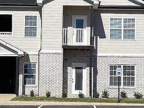 Building Photo - 361 Hillview Mls Blvd