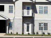 Building Photo - 361 Hillview Mls Blvd