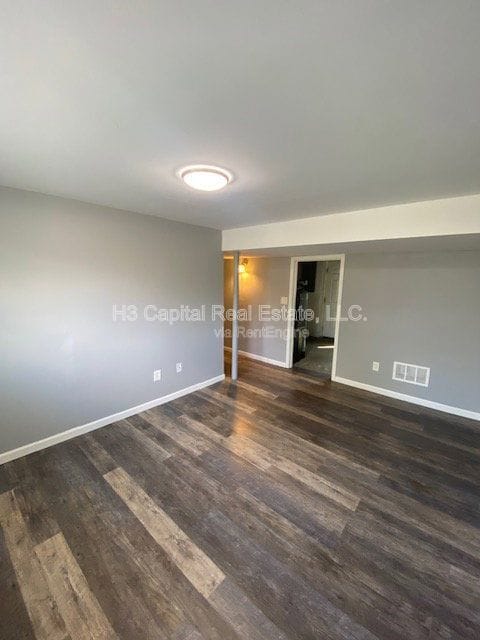 Building Photo - 217 Camelford Dr